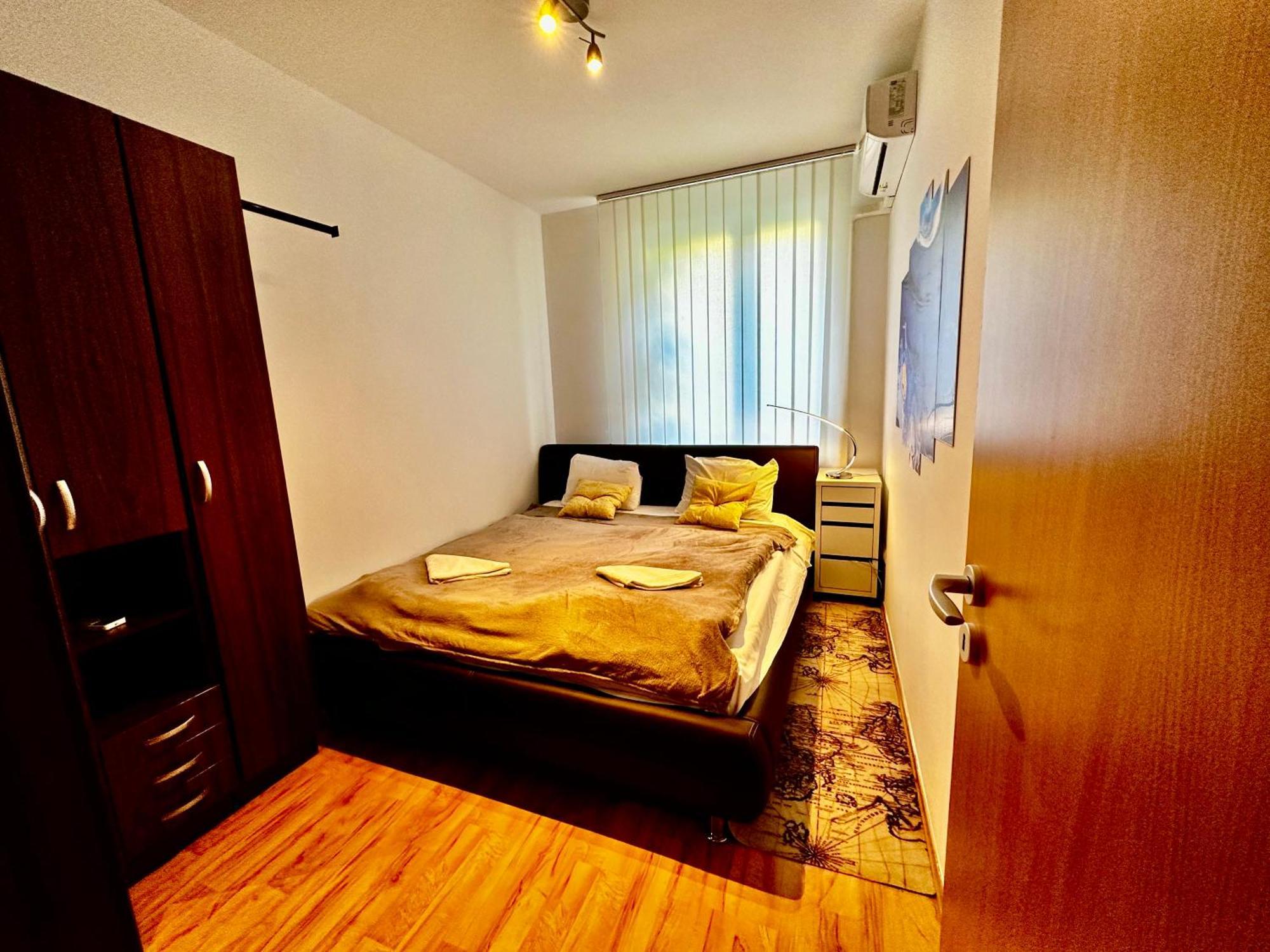 Zoe Apartman Budapest Esterno foto